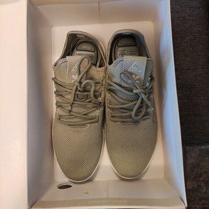 Adidas Pharell Williams Hu